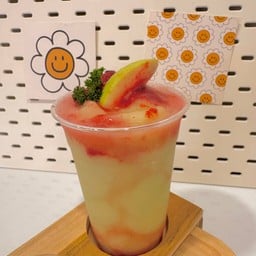 ฝรั่งคลุกบ๊วย