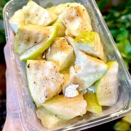 PLUMIFY-ฝรั่งแช่บ๊วย-ผลไม้ปอก