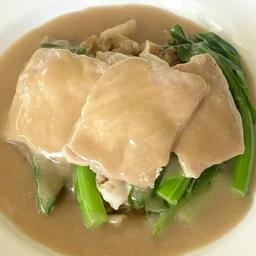 เส้นใหญ่ราดหน้าหมู(กลาง)