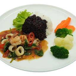 ข้าวกะเพราทะเล