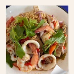 บ้าน272PKยำแซ่บ