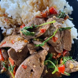 กะเพราตับหมู