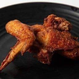 ปีกใหญ่