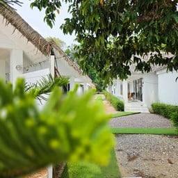 Warm Beach Resort | วอร์ม บีช รีสอร์ท หาดสวนหลวง บางสะพาน