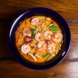 ต้มยำกุ้งแชบ๊วย ใหญ่