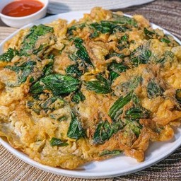 ข้าวไข่เจียวใบโหระพา