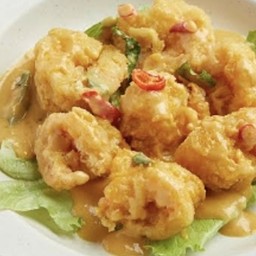 เนื้อกุ้งซอสเนย 奶油虾球