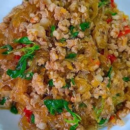กระเพราวุ้นเส้นหมูสับ