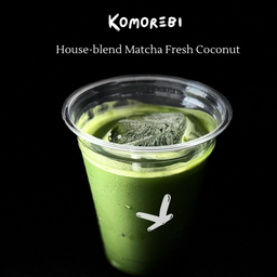 มัทฉะน้ำมะพร้าวสด