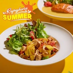 ส้มตำอโวคาโดมะม่วงอกไก่ย่าง