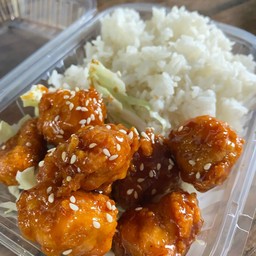 ข้าวไก่เกาหลี คลุกซอสบาบีคิว