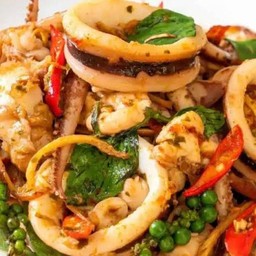 ผัดฉ่าทะเล