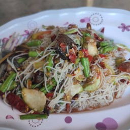 ตำซั่วขนมจีน