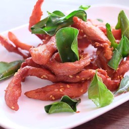 หมูแดดเดียวทอด