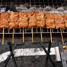 เจ๊ปูหมูปิ้ง