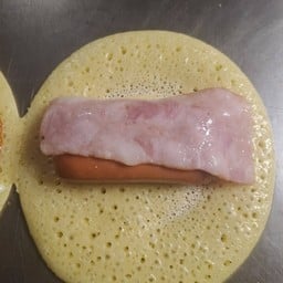 เบคอน+ไส้กอก