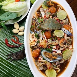 ยำทะเลยั่วๆๆ