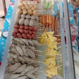 ร้านน้องจูนข้าวกระเพราไฃข่ข้นลูกชิ้นทอด ชา กาแฟสด หมู่บ้าน ซิตี้พาร์ค ตรงข้ามกับ โรงงานโอชา