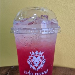 น้ำแดงโซดา