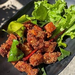 หมุคลุกฝุ่น