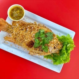 ปลาทับทิมทอดกระเทียม