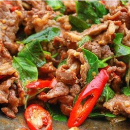 เนื้อวัวผัดพริกสด+ข้าว