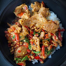 กะเพราหมูชิ้น