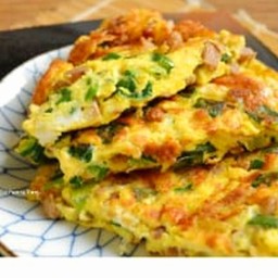 ไข่เจียวไชโป้ 菜脯冲花煎蛋