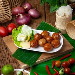 ไส้กรอกแซ่บวันทอด