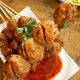 ลูกชิ้นเอ็นไก่