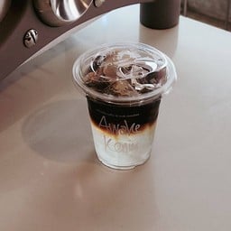 แบล็คช่อดอกมะพร้าว