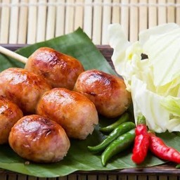 SET ไส้กรอกอีสาน 4 ไม้ ร้านลูกตุ้ม