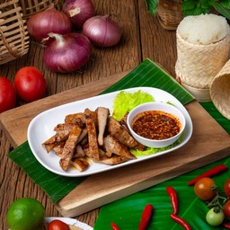 นมหมูย่าง