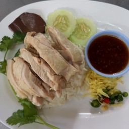 ข้าวมันไก่จัมโบ้3กล่อง+น้ำดื่ม600ml