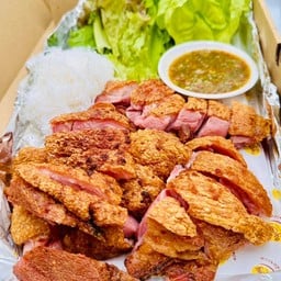 เมี่ยงขาหมูเยอรมันเส้นหมี่ไรซ์เบอรี่