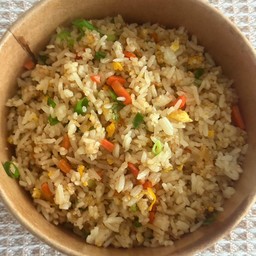 ข้าวผัดใส่ไข่