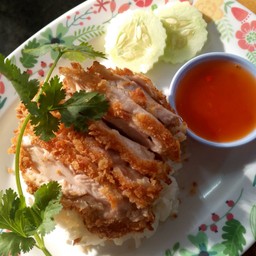 ข้าวมันไก่ทอดจำโบ้