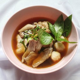 ก๋วยเตี๋ยวหมูตุ๋นตานิด ซอยเพชรเกษม85