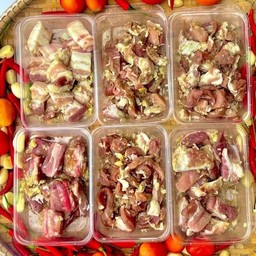 แหนมหมูสามชั้นทอด