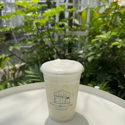 โกโก้แลต ลาเต้ ( ไวท์ช็อค)