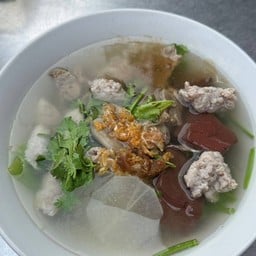 โจ๊กเจ้าเก่า ต้มเลือดหมู (พุทธชาติ)