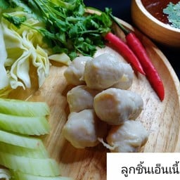 ลูกชิ้นเอ็นเนื้อ คัดอย่างดี 3 ลูก