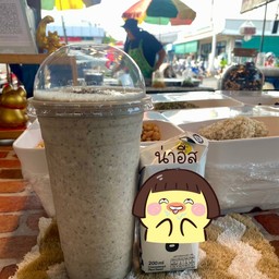 ถั่วปั่นนมโอ๊ต