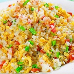 ข้าวผัด 炒饭