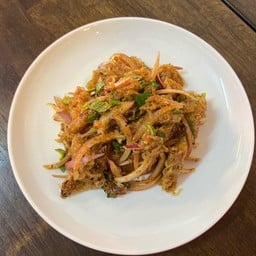 วุ้นเส้นน้ำตกเนื้อย่าง