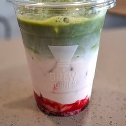 มัทฉะสตอเบอร์รี่