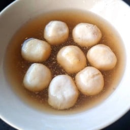 ลูกชิ้นหมูลวก