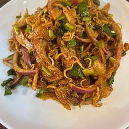 มาม่าน้ำตกหมูย่าง