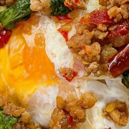 🍃ไข่ข้น กะเพราแซ่บ by ปุณณ์ปัณณ์