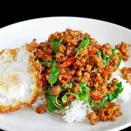 ร้านข้าวต้มสะแกทอง แยกมาลัยแมน